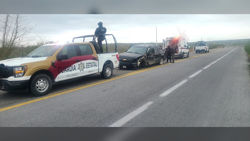 Alerta: circulación cerrada en carril de Carretera Federal 180 por accidente vial