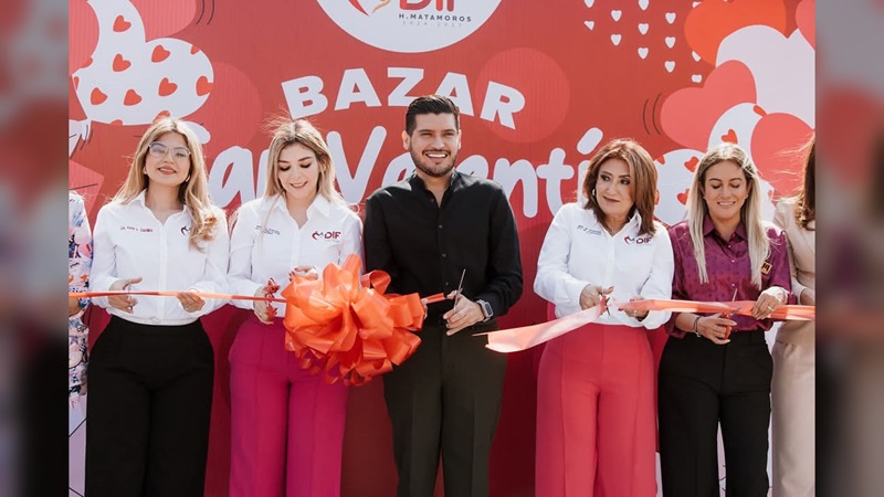 Asiste Beto Granados a la inauguración del Bazar de San Valentín