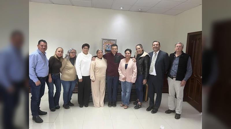 Atiende Ayuntamiento solicitudes sindicales