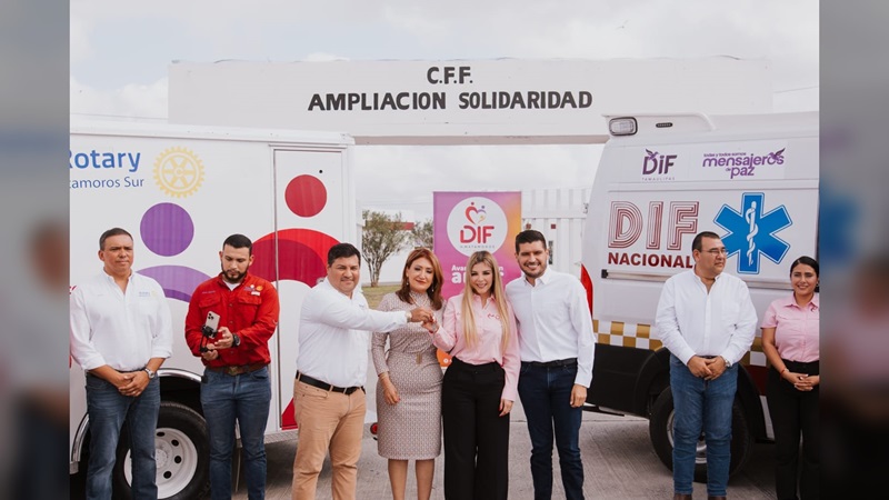DIF Matamoros recibe ambulancia donada por el Club Rotario Matamoros Sur