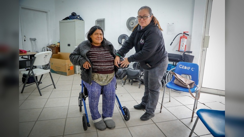 Entrega DIF Tamaulipas apoyos en la frontera