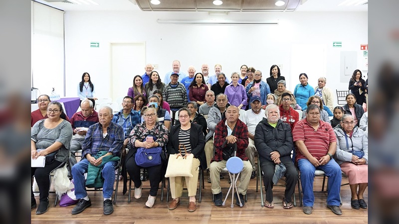 Entregan DIF Tamaulipas y Hearing Aids aparatos auditivos