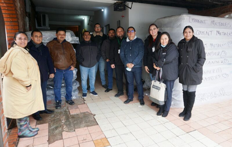 Entrega INDEX Reynosa colchones a adultos mayores