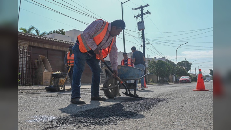 Lleva Municipio programa de bacheo a más de 130 colonias