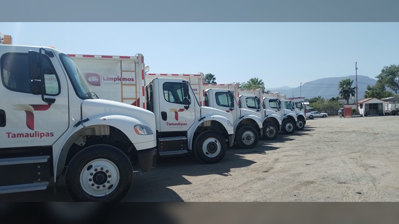 Mantiene Municipio en óptimas condiciones camiones de basura