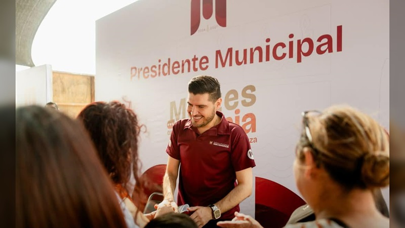 “Martes en tu colonia” sigue fortaleciendo lazos entre comunidad y gobierno