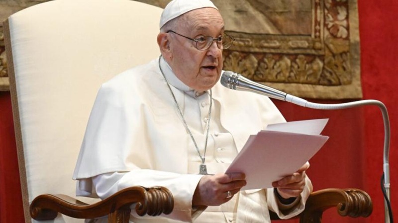 Papa Francisco firmó renuncia