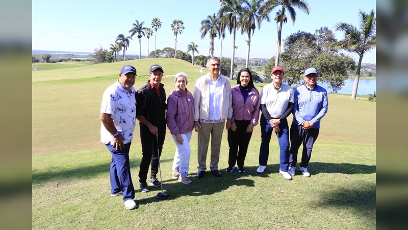 Premia AVA a ganadores de Torneo de Golf DIF Tampico 2025
