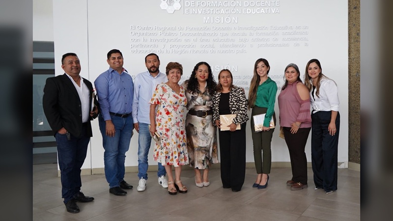 Realiza CRETAM Primer Encuentro de Egresados