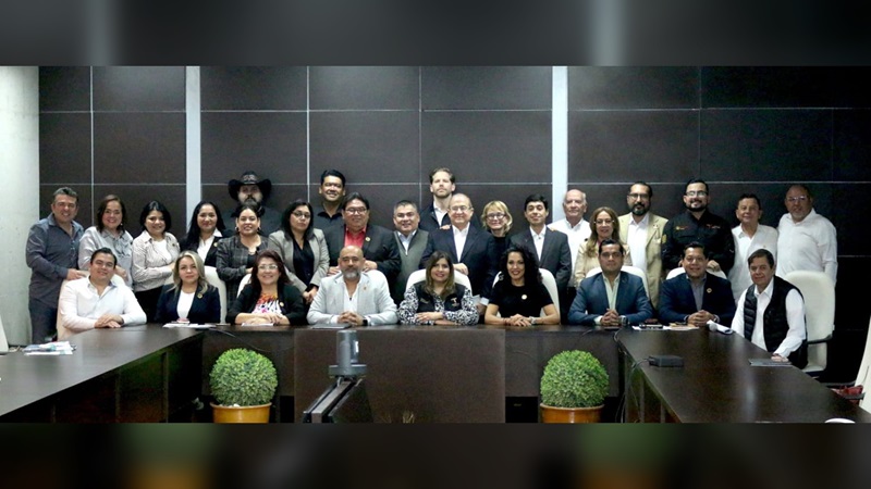 SEDUMA une esfuerzos con diputados locales por desarrollo urbano sostenible
