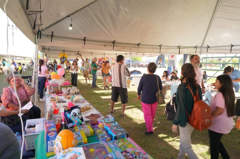 Todo un éxito el Bazar del Día del Niño