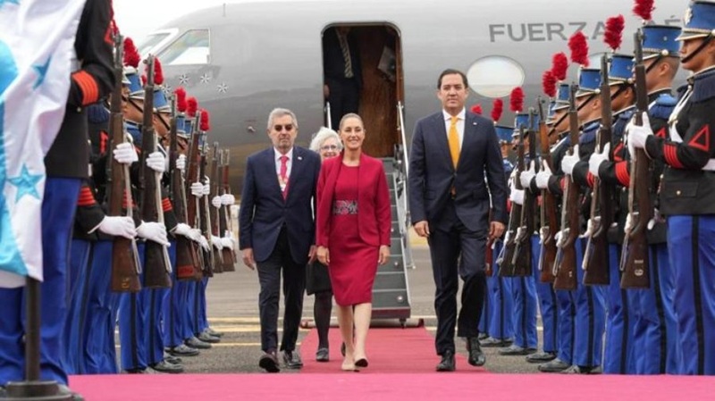Claudia Sheinbaum llega a Honduras para la IX cumbre de la Celac