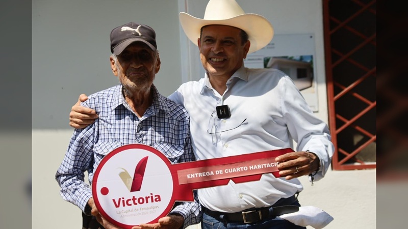 Entrega ayuntamiento vivienda digna a adulto mayor en ejido La Presa