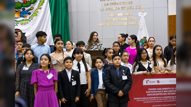 Niños y adolescentes presentan iniciativa en el Congreso