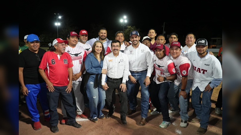 Rector inaugura torneos deportivos en la UAT