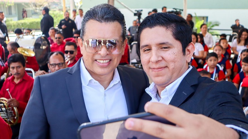 Asiste alcalde de Victoria al evento cívico militar de la 48/a Zona Militar