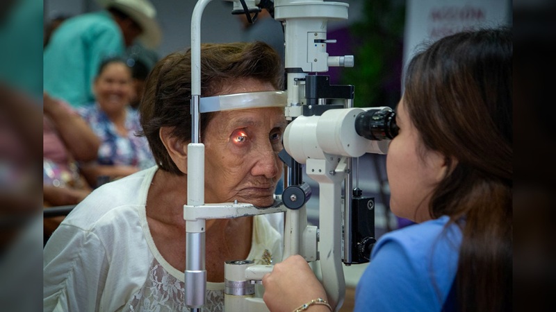 Inicia DIF Tamaulipas campaña de cataratas “Bienestar en tu mirada 2025”