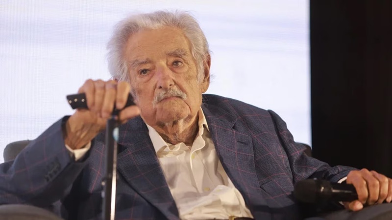 “Mujica está en estado terminal”, confirma su esposa
