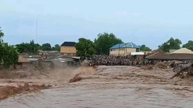 ¡Se reportó 115 muertos por tormenta en Nigeria!