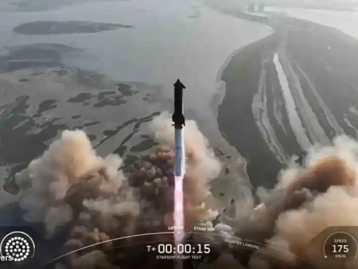 ¡Starship se desintegra en pleno vuelo!