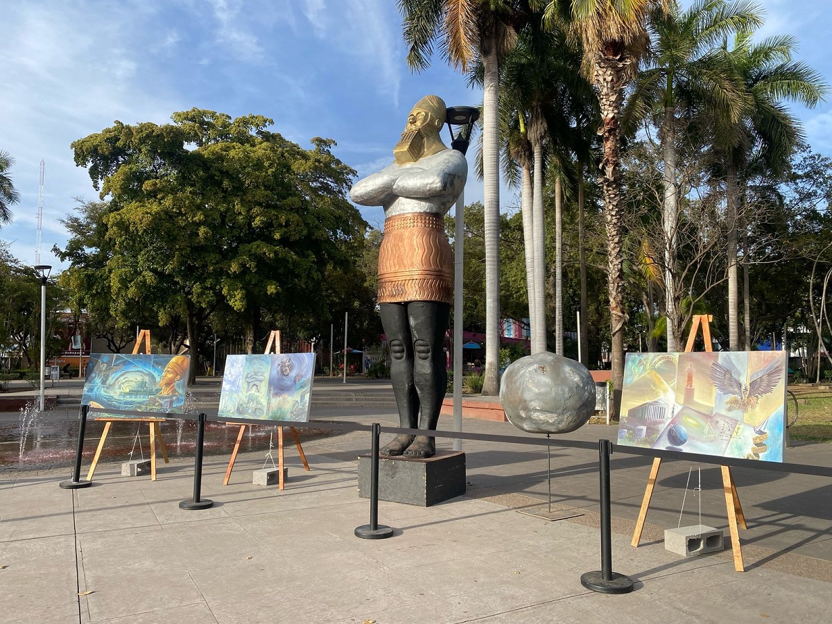 Llega a Victoria monumental estatua de Nabucodonosor
