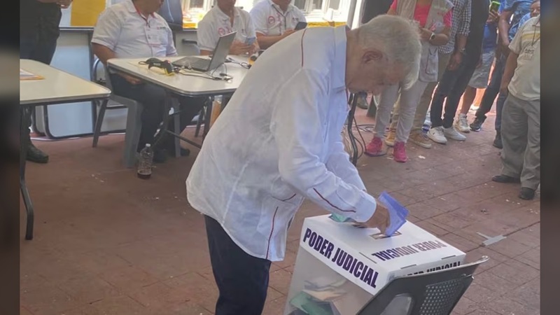 ¡Reaparece AMLO en elección judicial!