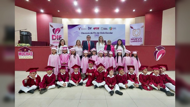Emotiva graduación en los CAIC del DIF NLD