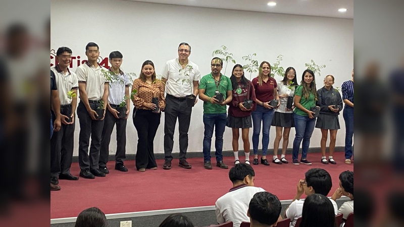 Fomentan conciencia ambiental en alumnos del CBTis 24