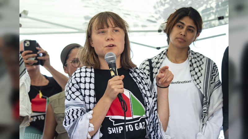 Denuncia Greta Thunberg hostigamiento de drones israelíes