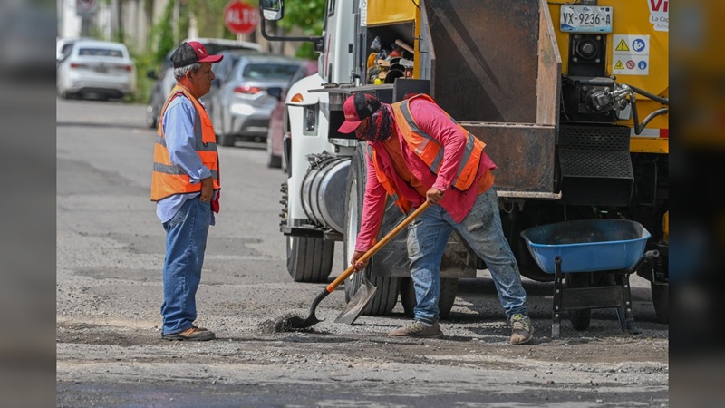 Intenso trabajo de rehabilitación y limpieza de calles y avenidas en la ciudad
