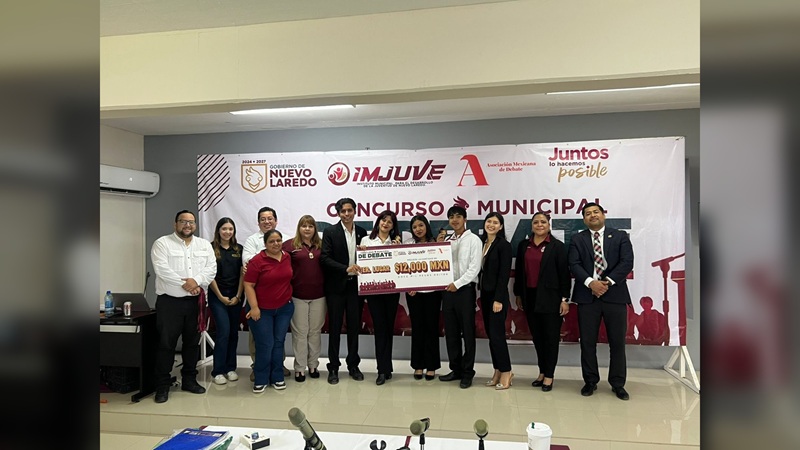 Triunfa Prepa Municipal ‘Elena Poniatowska’ en 1.er Concurso Municipal de Debate