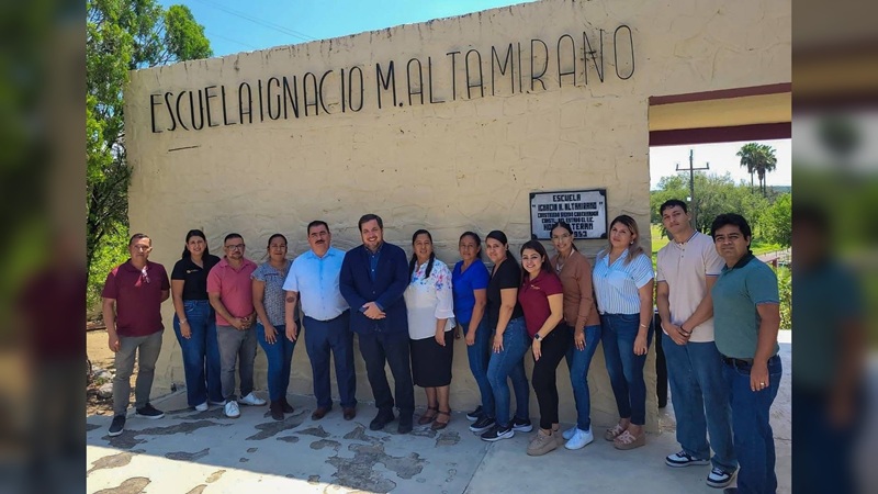 Visita secretario de Educación primaria multigrado en Villagrán