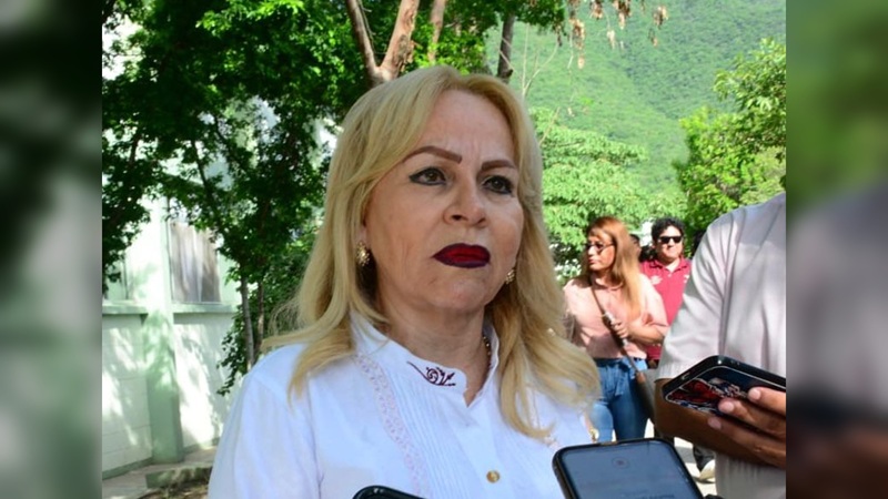 Becas disminuirán deserción escolar en Educación Básica