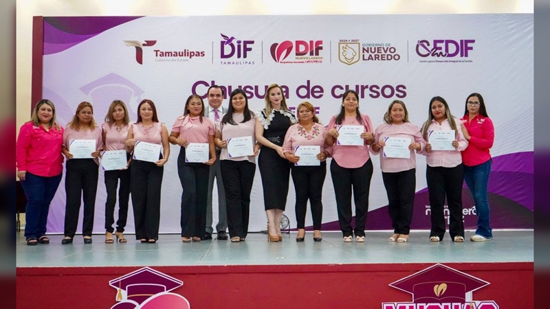 DIF NLD y CEDIF gradúan mujeres listas para emprender y fortalecer economía familias