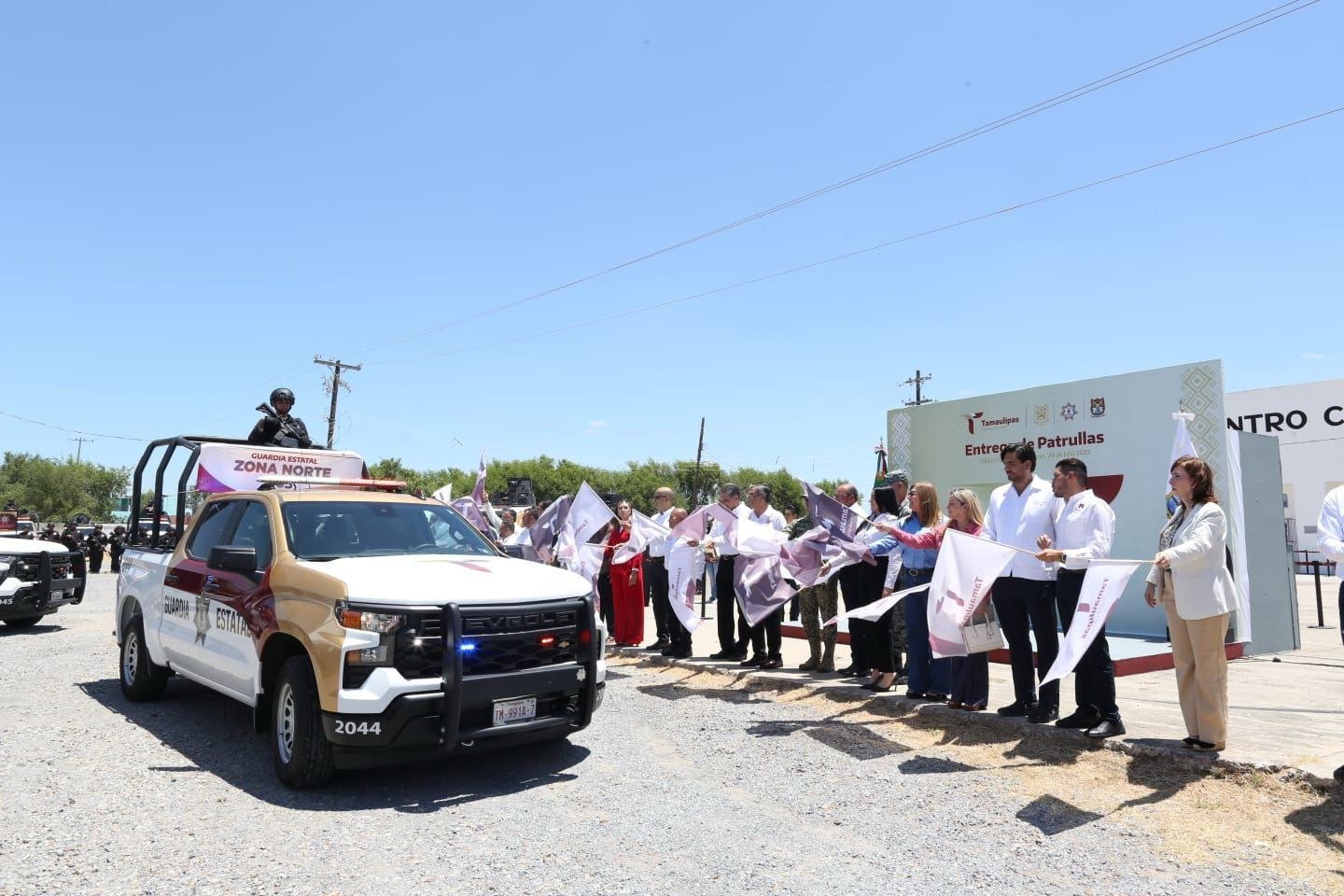 Tamaulipas dota a Nuevo Laredo de vehículos para seguridad
