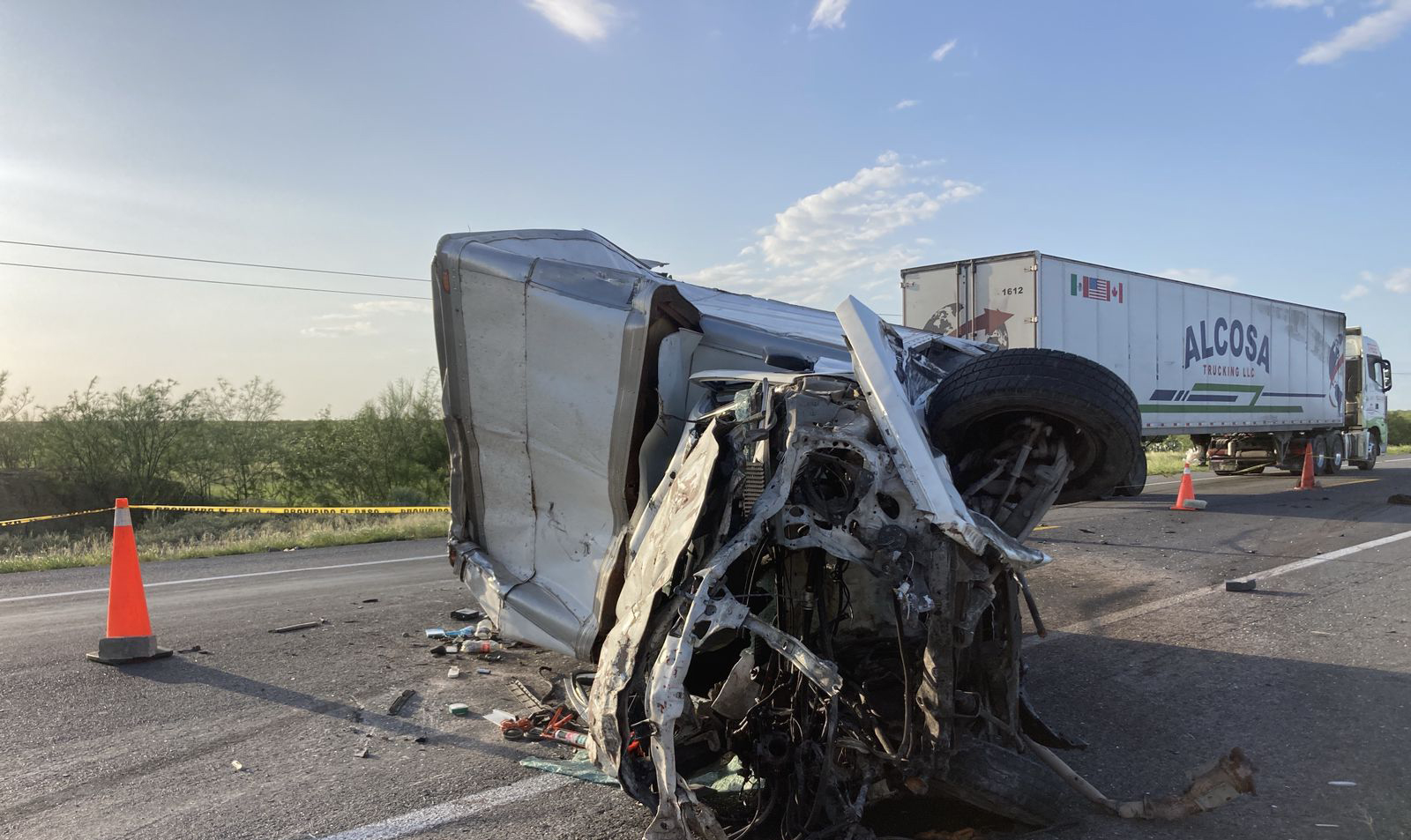 Fallece operador de camión de carga tras impacto en la Monterrey-Nuevo Laredo