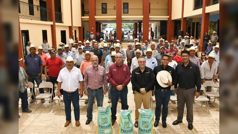 Reciben semilla de maíz productores del municipio de Tula