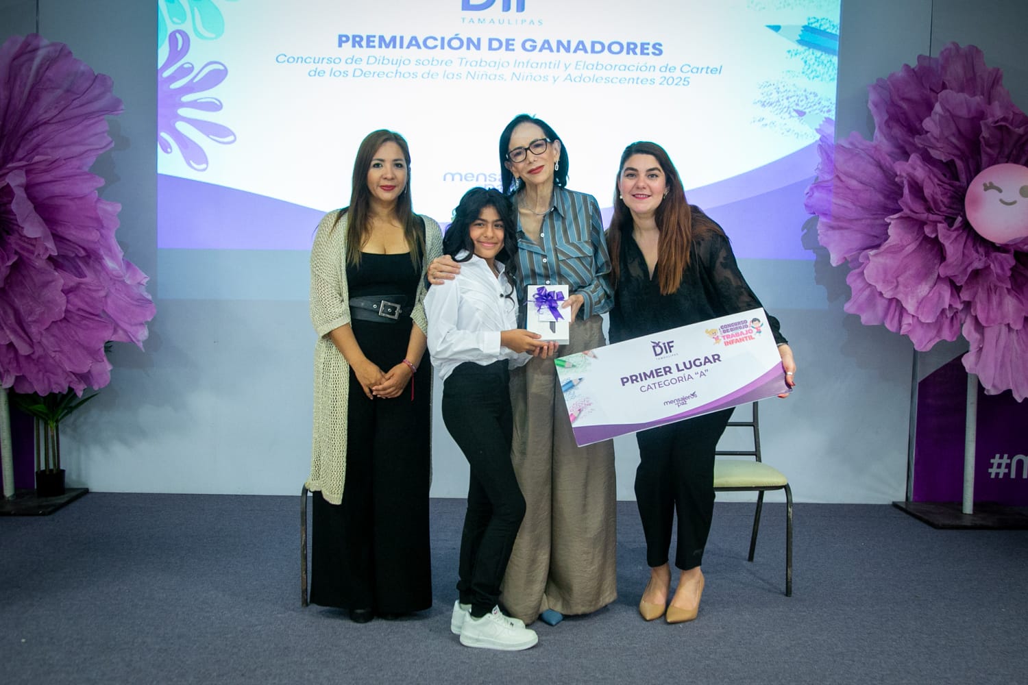 Premia DIF Tamaulipas a ganadores de concurs infantiles de dibujo y cartel
