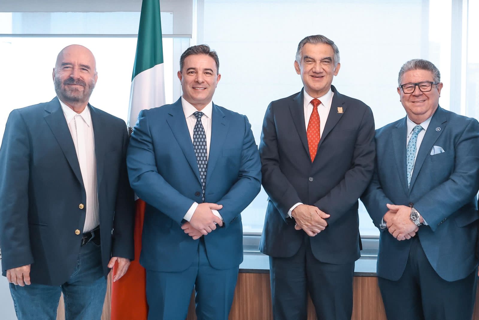 Histórico: Firma AVA acuerdo para tratar aguas residuales