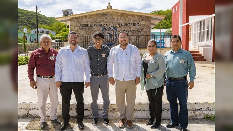 Dota SET de centro de cómputo a la Escuela Primaria Multigrado “Leona Vicario” de San Nicolás