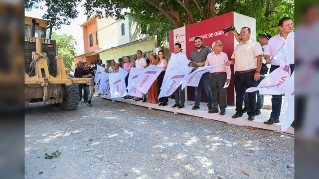 Inicia alcalde Lalo Gattás nueva obra asfáltica en la Ampliación Las Playas