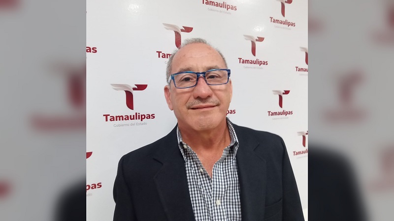 Entrega UNT nuevas y nuevos profesionales